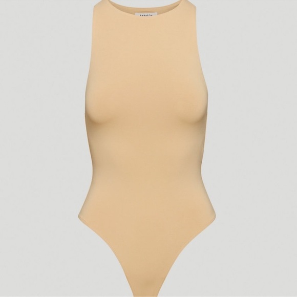Babaton Tops - NWT Babaton Body Contour Bodysuit
